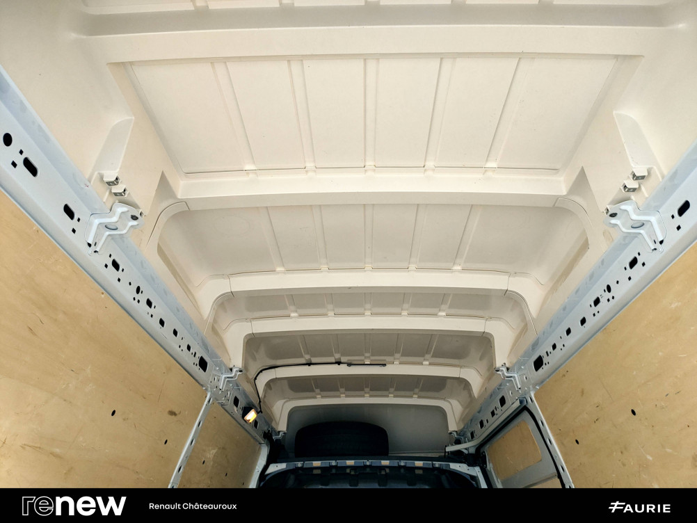 Acheter Renault Master 3 MASTER FGN TRAC F3500 L3H3 BLUE DCI 135 CONFORT 4p occasion dans les concessions du Groupe Faurie