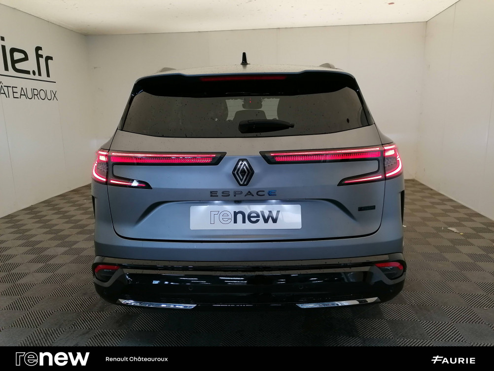 Acheter Renault Espace 6 Espace E-Tech hybrid 200 esprit Alpine 5p occasion dans les concessions du Groupe Faurie