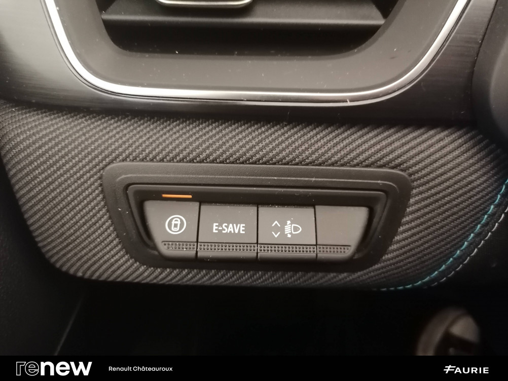 Acheter Renault Captur 2 Captur E-Tech full hybrid 145 ch esprit Alpine 5p occasion dans les concessions du Groupe Faurie