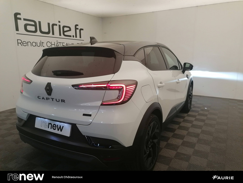 Acheter Renault Captur 2 Captur E-Tech full hybrid 145 ch esprit Alpine 5p occasion dans les concessions du Groupe Faurie