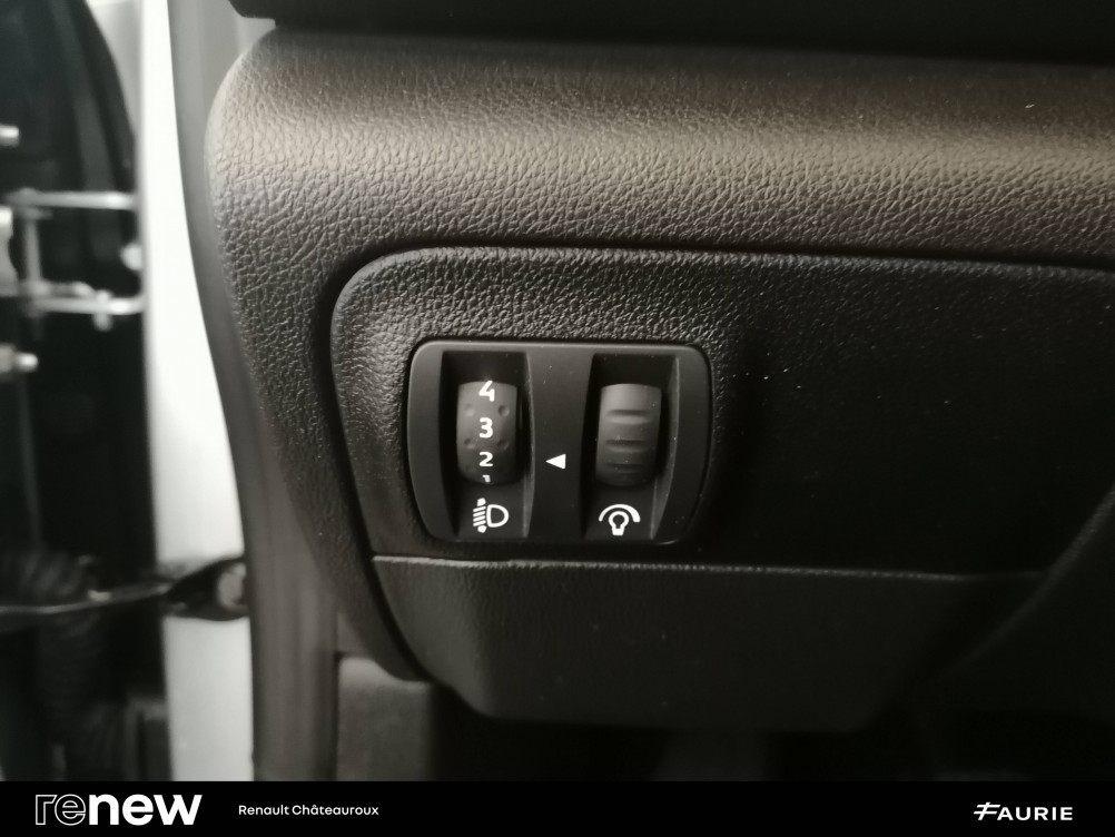 Acheter Renault Megane 4 Mégane IV Berline Blue dCi 115 - 21B Business 5p occasion dans les concessions du Groupe Faurie