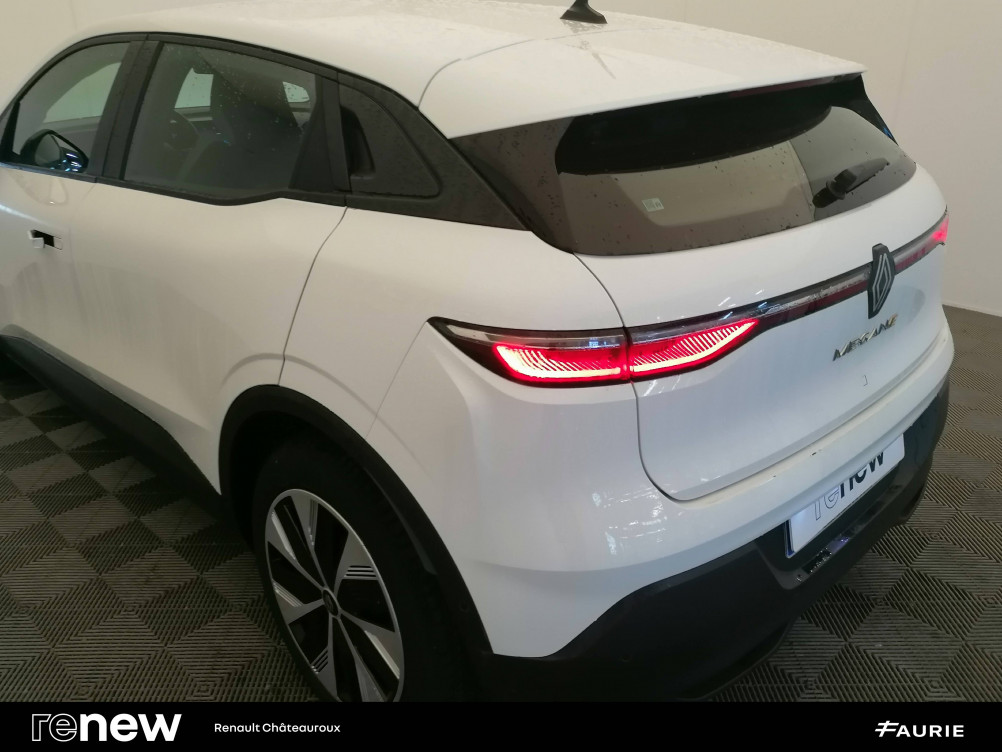 Acheter Renault Megane E-Tech Megane E-Tech EV60 130ch optimum charge Evolution ER 5p occasion dans les concessions du Groupe Faurie