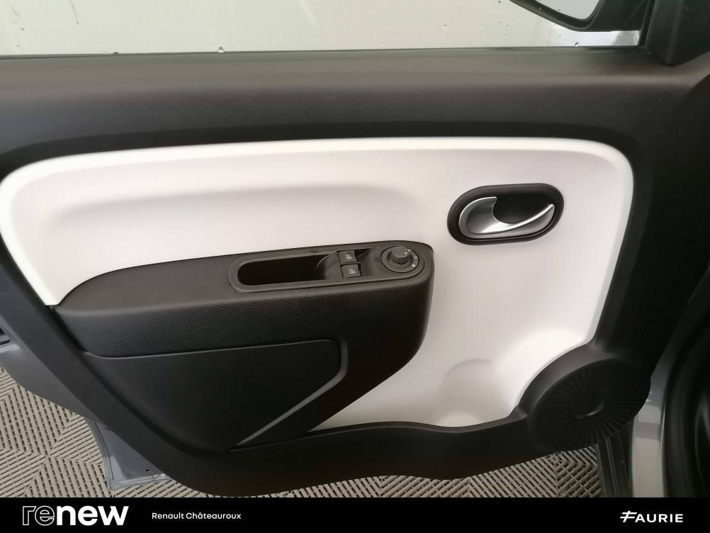 Acheter Renault Twingo 3 Twingo III 0.9 TCe 90 Energy E6C Intens 5p occasion dans les concessions du Groupe Faurie