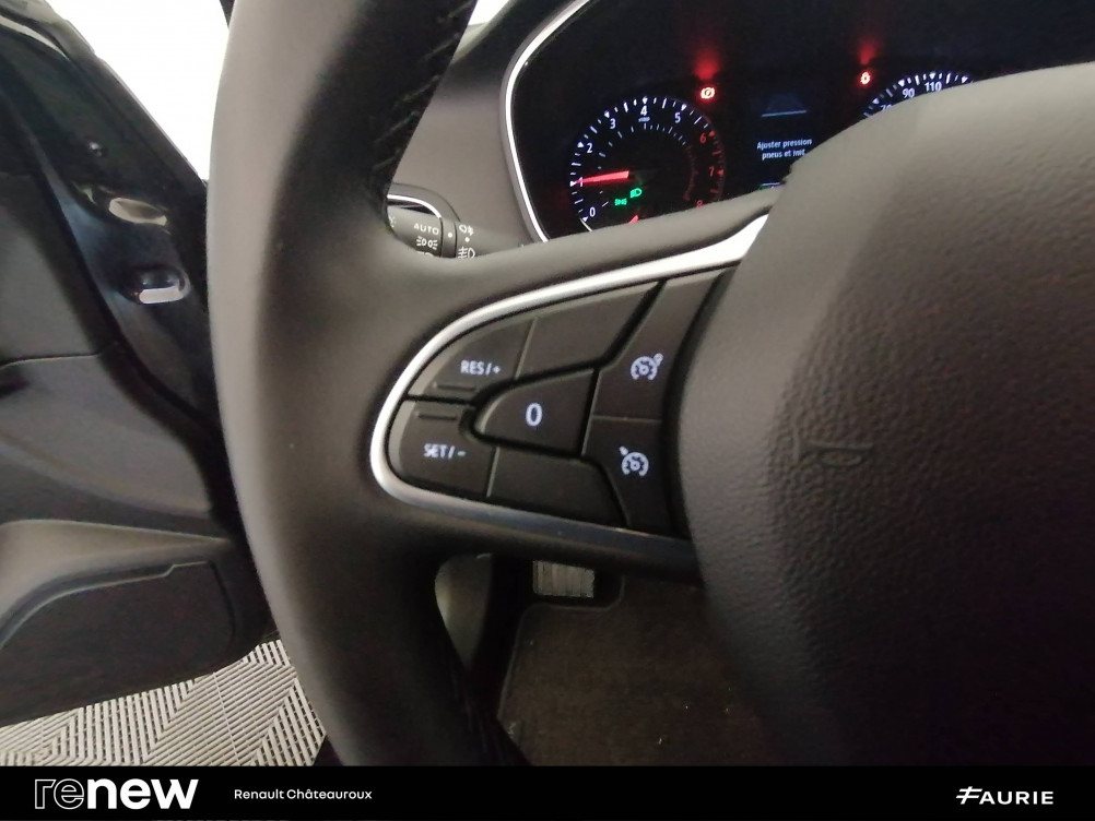 Acheter Renault Megane E-Tech Mégane IV Berline TCe 140 EDC FAP - 21N Business 5p occasion dans les concessions du Groupe Faurie