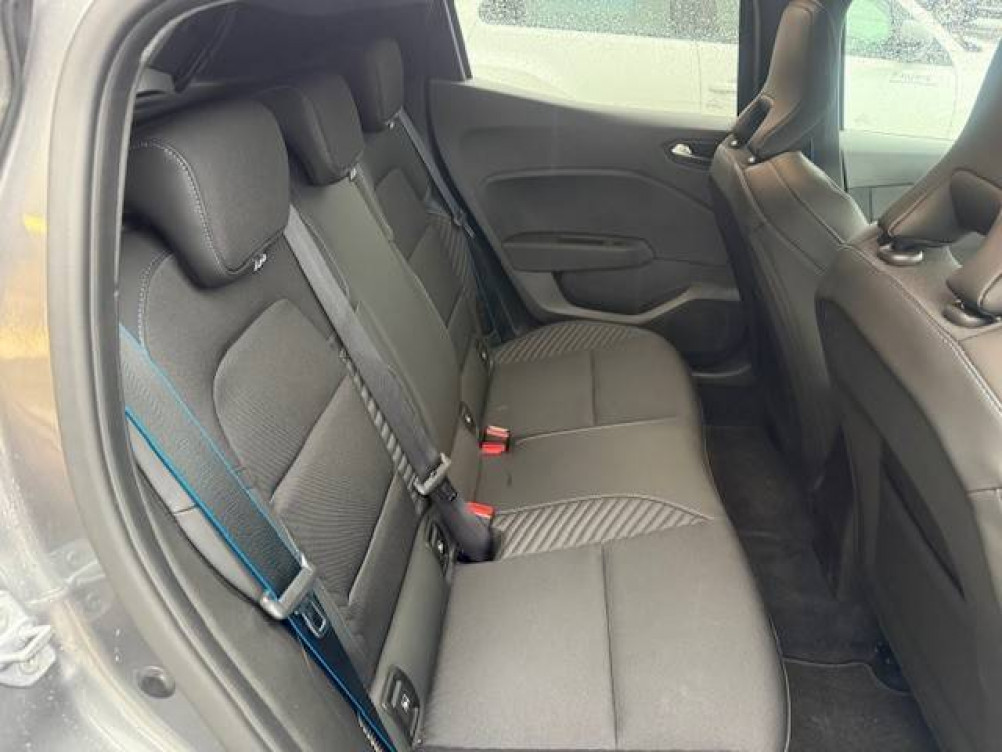 Acheter Renault Clio 5 Clio E-Tech full hybrid 145 ch GSR2 Esprit Alpine 5p neuf dans les concessions du Groupe Faurie