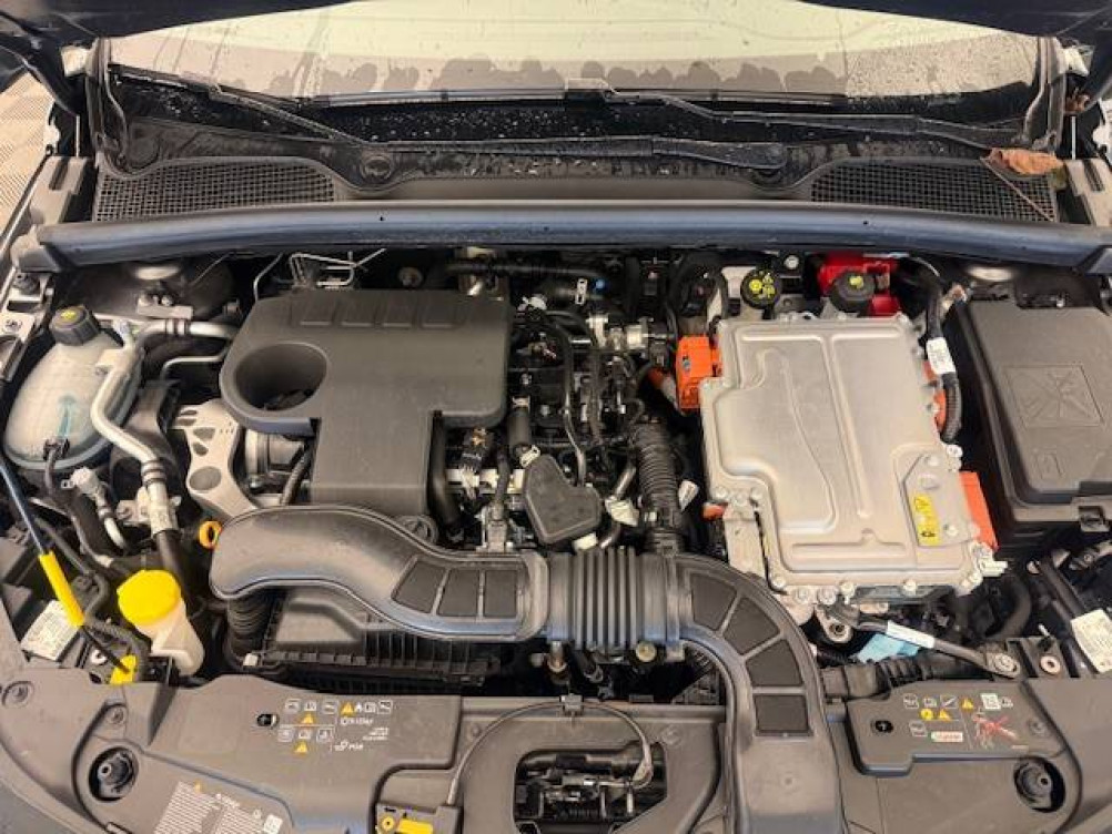 Acheter Renault Clio 5 Clio E-Tech full hybrid 145 ch GSR2 Esprit Alpine 5p neuf dans les concessions du Groupe Faurie