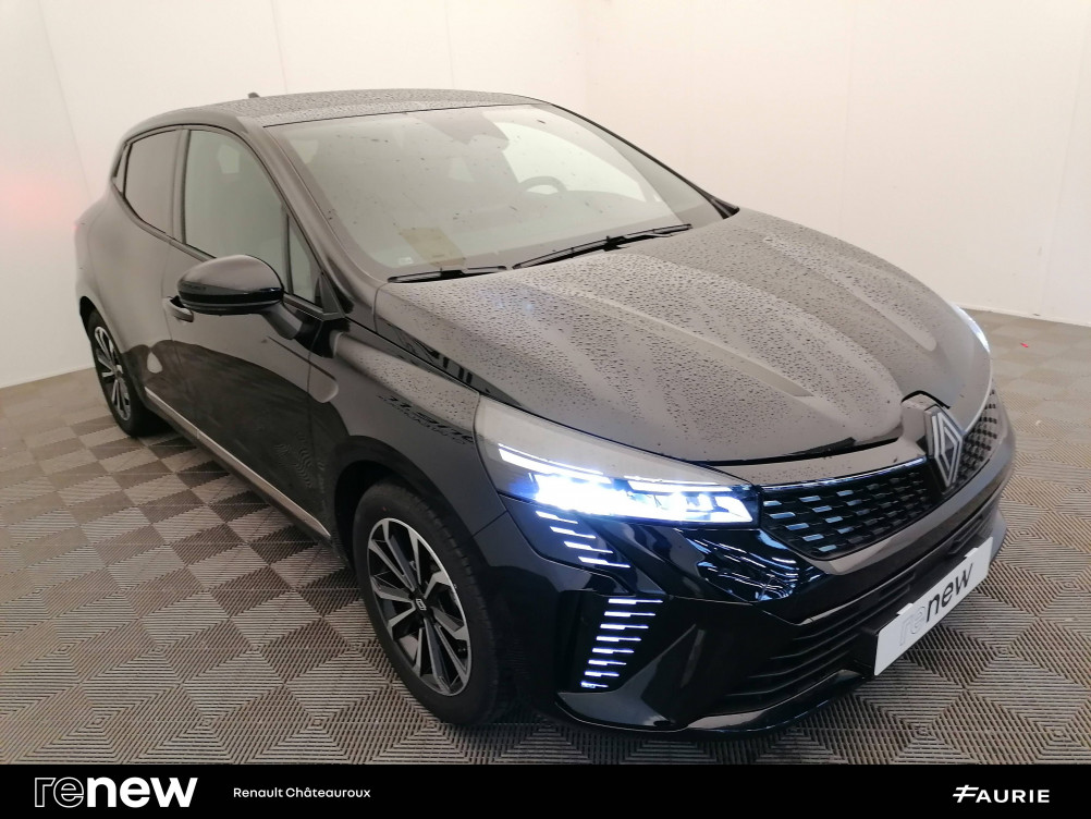 Acheter Renault Clio 5 Clio E-Tech full hybrid 145 ch GSR2 Techno 5p occasion dans les concessions du Groupe Faurie