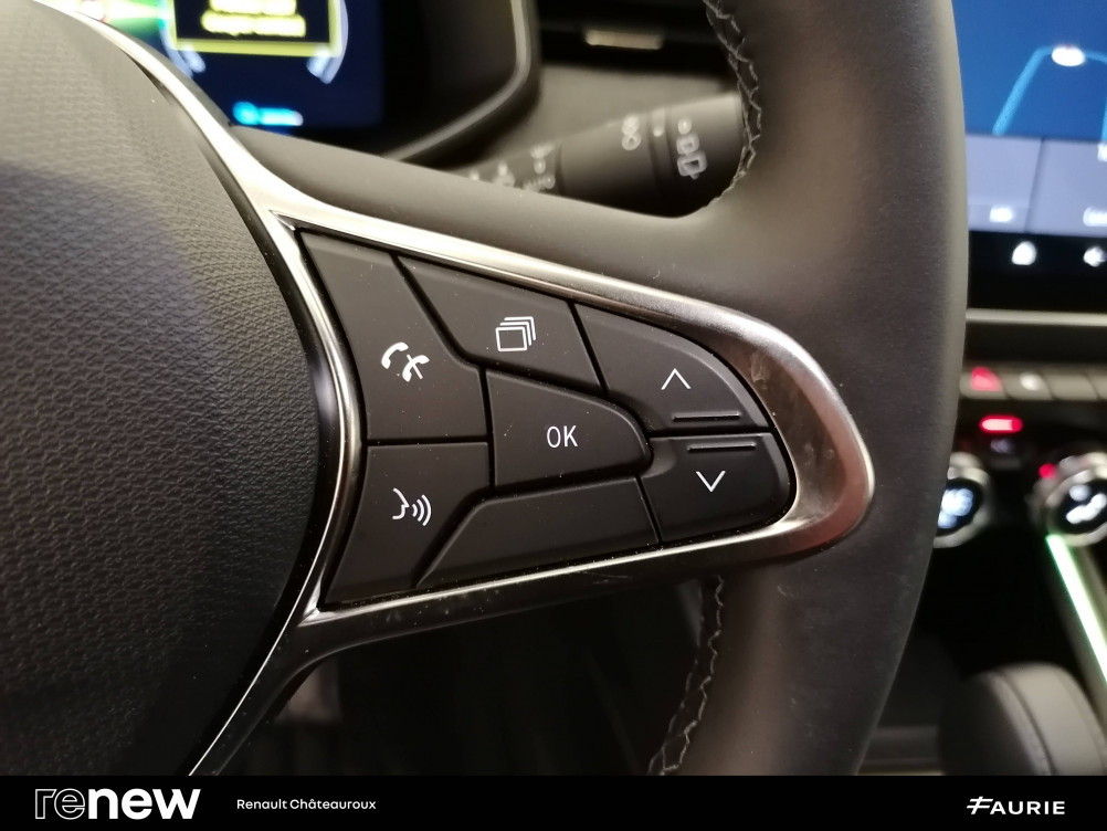 Acheter Renault Clio 5 Clio E-Tech full hybrid 145 ch GSR2 Techno 5p occasion dans les concessions du Groupe Faurie