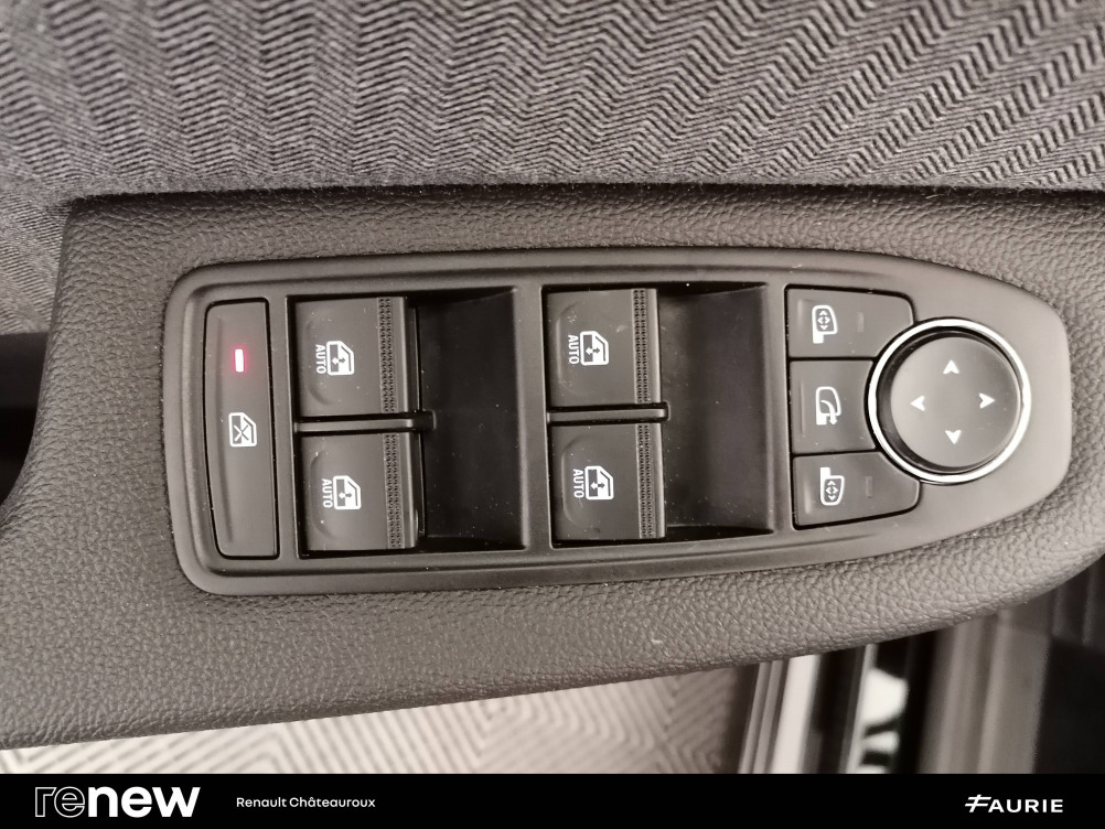 Acheter Renault Clio 5 Clio E-Tech full hybrid 145 ch GSR2 Techno 5p occasion dans les concessions du Groupe Faurie