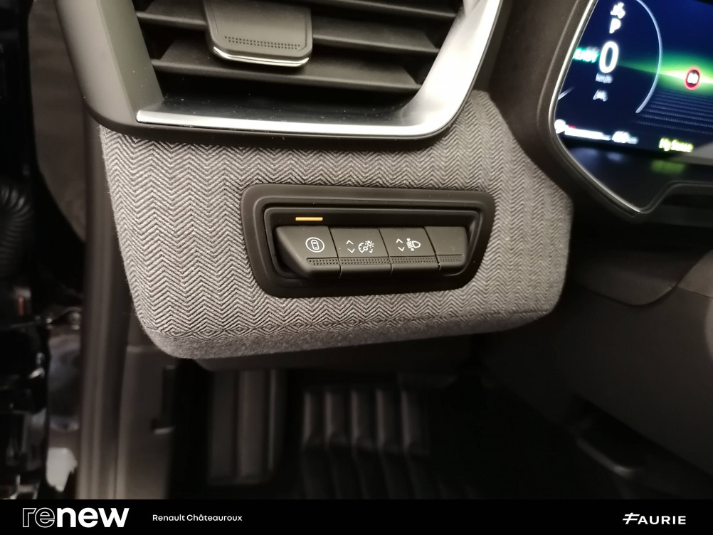 Acheter Renault Clio 5 Clio E-Tech full hybrid 145 ch GSR2 Techno 5p occasion dans les concessions du Groupe Faurie