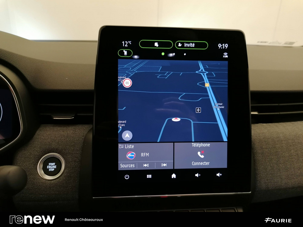 Acheter Renault Clio 5 Clio E-Tech full hybrid 145 ch GSR2 Techno 5p occasion dans les concessions du Groupe Faurie