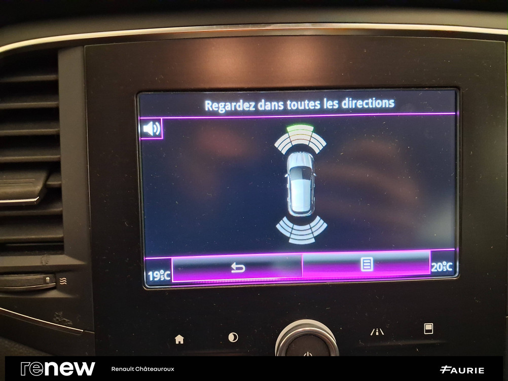 Acheter Renault Megane 4 Mégane IV Berline TCe 115 FAP Business 5p occasion dans les concessions du Groupe Faurie