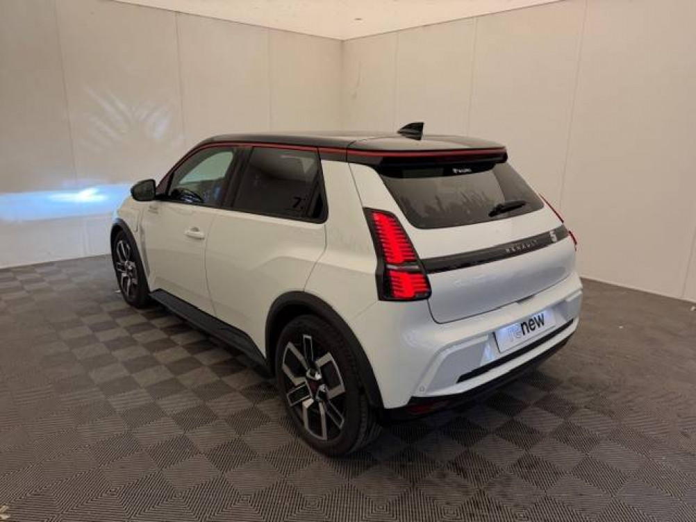 Acheter Renault Renault 5 Renault 5 E-Tech Electrique 150 ch autonomie confort Techno 5p neuf dans les concessions du Groupe Faurie