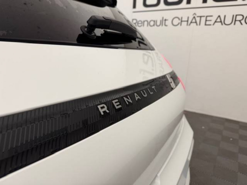 Acheter Renault Renault 5 Renault 5 E-Tech Electrique 150 ch autonomie confort Techno 5p neuf dans les concessions du Groupe Faurie