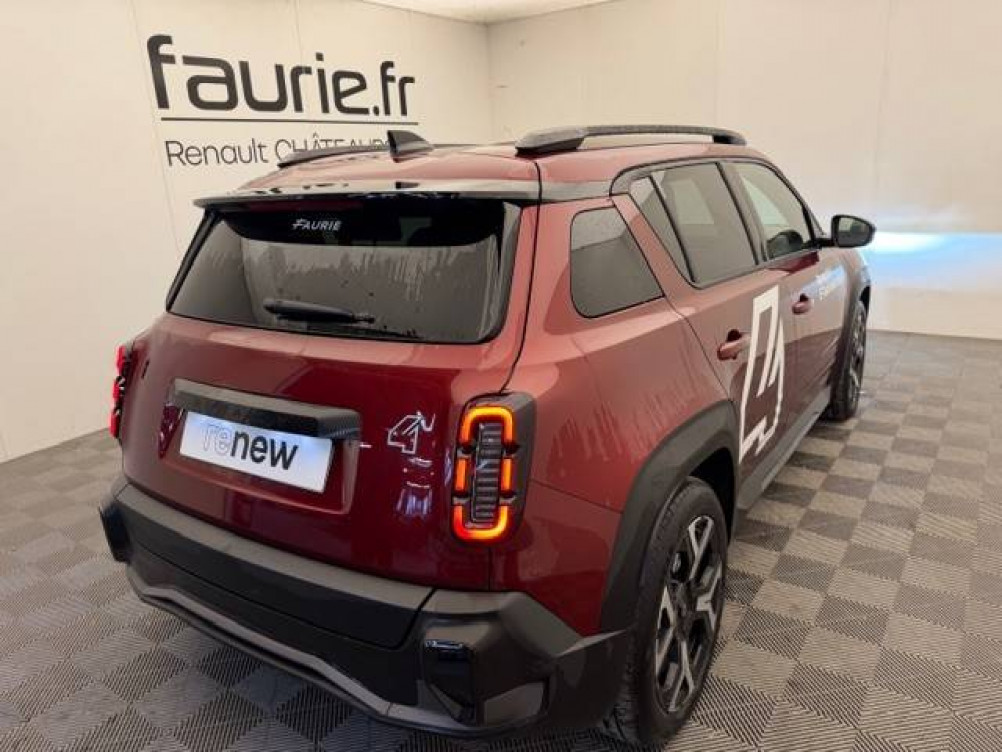 Acheter Renault Renault 4 Renault 4 E-Tech Electrique 150 ch autonomie confort Techno 5p neuf dans les concessions du Groupe Faurie