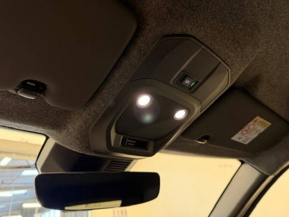 Acheter Renault Renault 4 Renault 4 E-Tech Electrique 150 ch autonomie confort Techno 5p neuf dans les concessions du Groupe Faurie