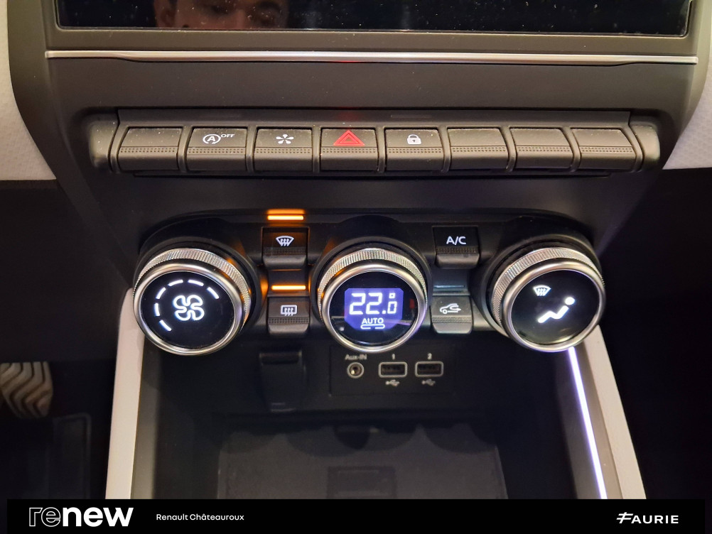 Acheter Renault Clio 5 Clio TCe 140 - 21 Intens 5p occasion dans les concessions du Groupe Faurie