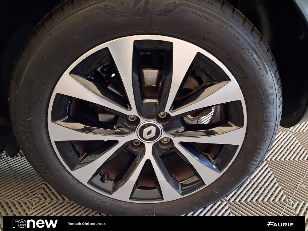 Acheter Renault Clio 5 Clio TCe 140 - 21 Intens 5p occasion dans les concessions du Groupe Faurie