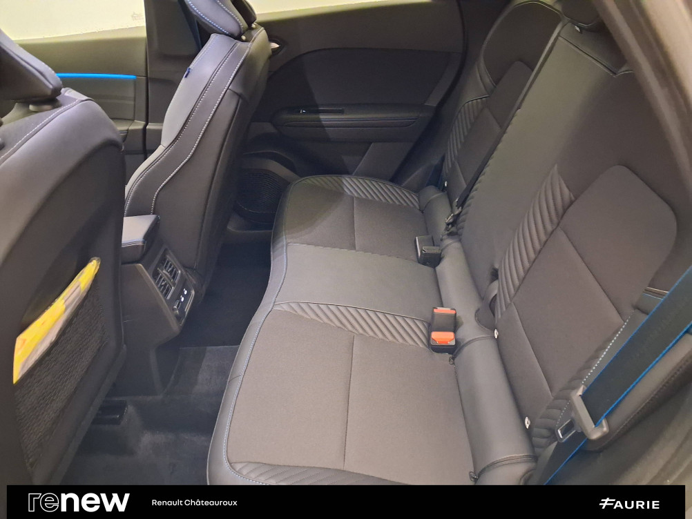 Acheter Renault Captur 2 Captur E-Tech full hybrid 160 ch esprit Alpine 5p occasion dans les concessions du Groupe Faurie