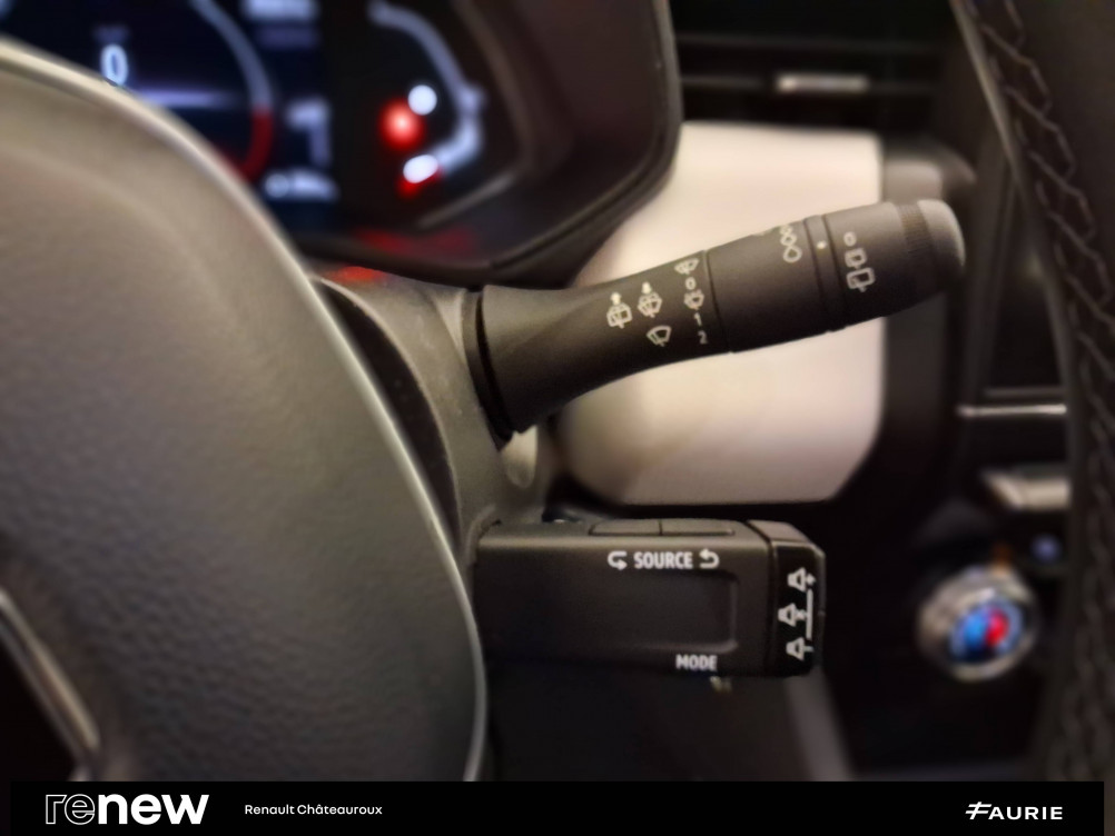 Acheter Renault Clio 5 Clio E-Tech 140 - 21N Limited 5p occasion dans les concessions du Groupe Faurie