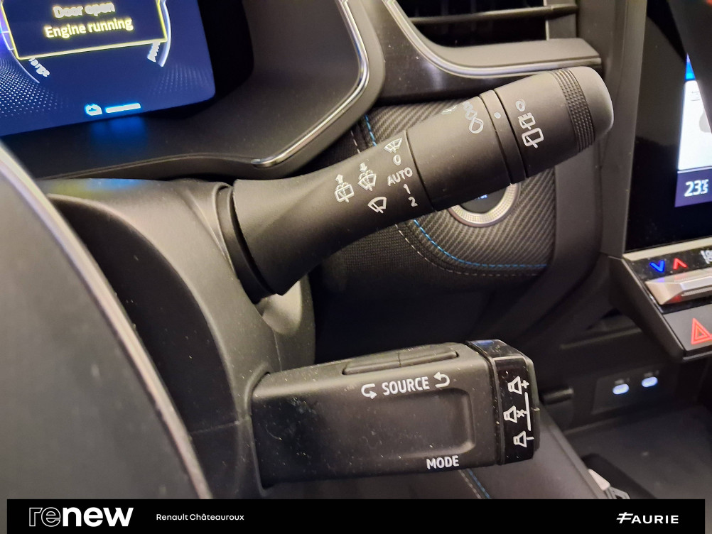 Acheter Renault Captur 2 Captur E-Tech full hybrid 160 ch esprit Alpine 5p occasion dans les concessions du Groupe Faurie