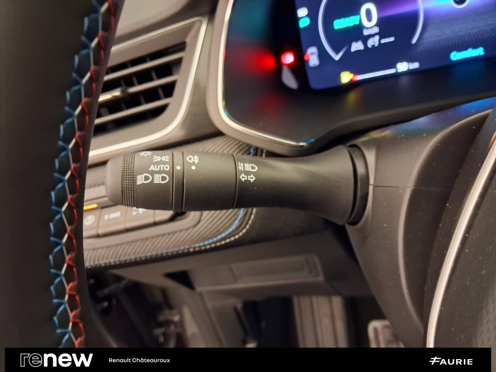 Acheter Renault Captur 2 Captur E-Tech full hybrid 160 ch esprit Alpine 5p occasion dans les concessions du Groupe Faurie