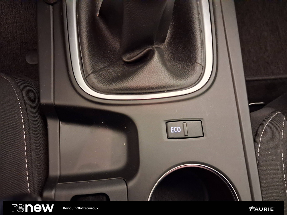 Acheter Renault Megane 4 Mégane IV Berline Blue dCi 115 - 21N Business 5p occasion dans les concessions du Groupe Faurie