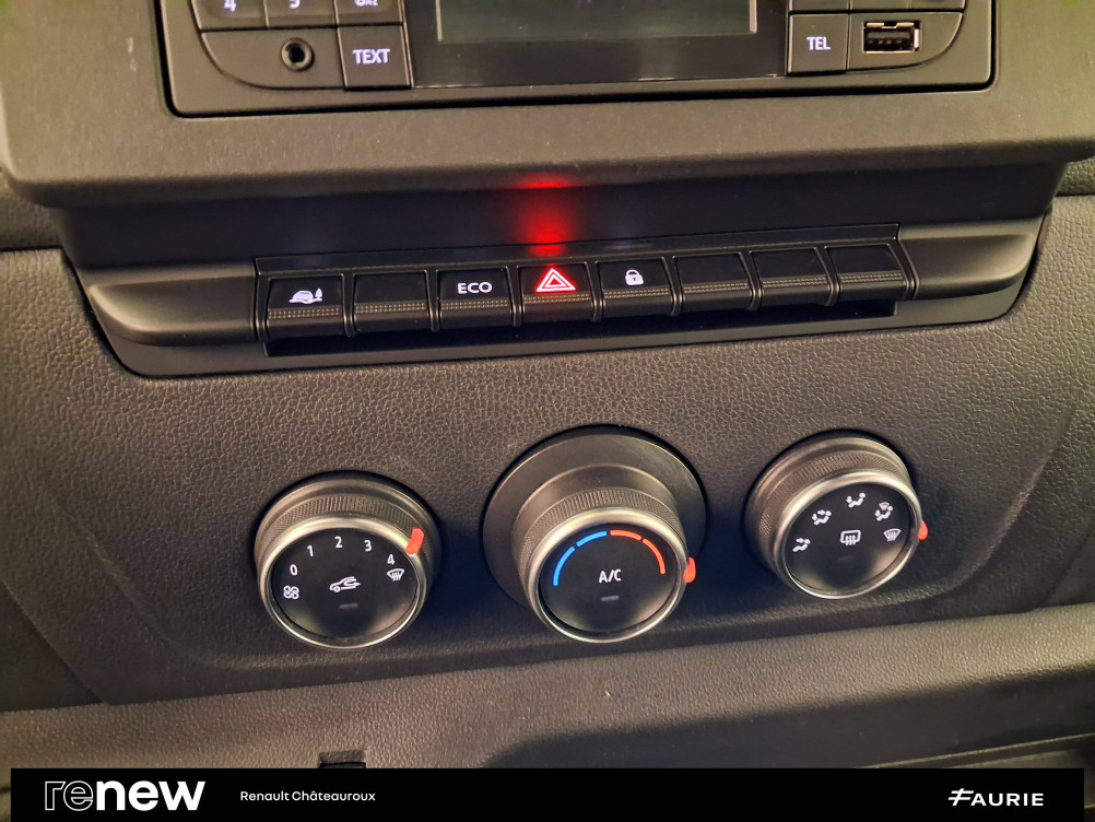 Acheter Renault Master 3 MASTER CC PROP RJ3500 PAF AR COURT L2 DCI 130 GRAND CONFORT 2p occasion dans les concessions du Groupe Faurie