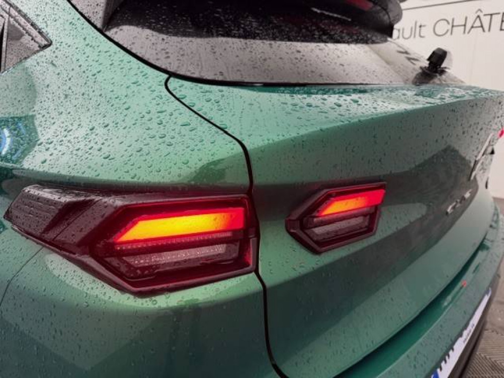 Acheter Renault Clio 6 Clio E-Tech full hybrid 160 ch Techno 5p neuf dans les concessions du Groupe Faurie