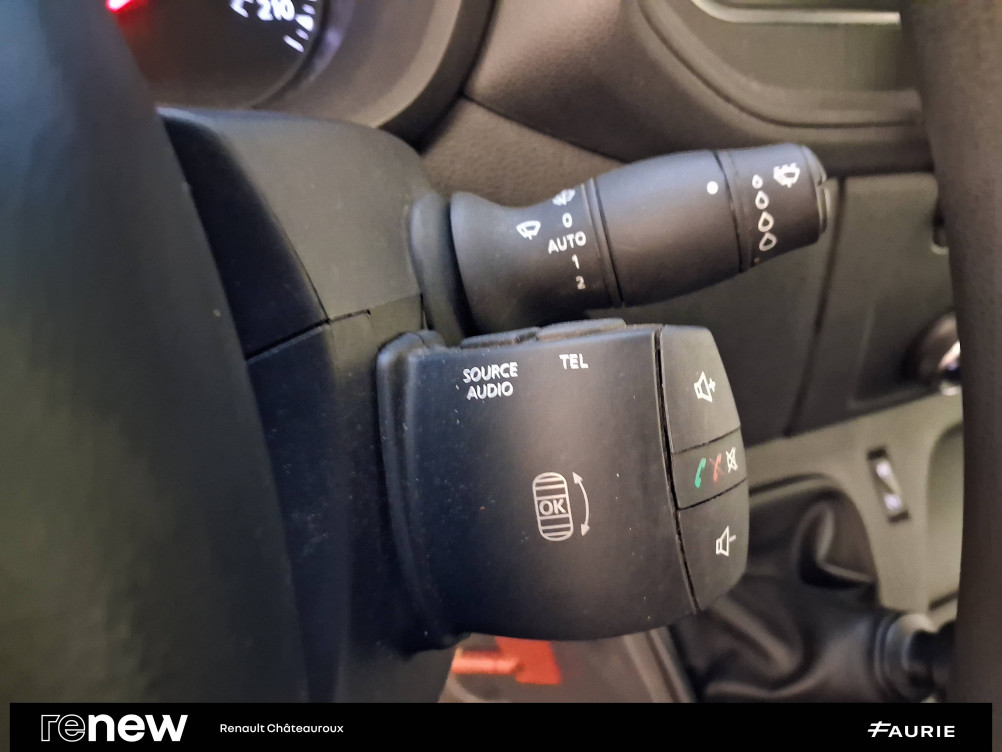 Acheter Renault Master 3 MASTER CC PROP RJ3500 PAF AR COURT L2 DCI 130 GRAND CONFORT 2p occasion dans les concessions du Groupe Faurie