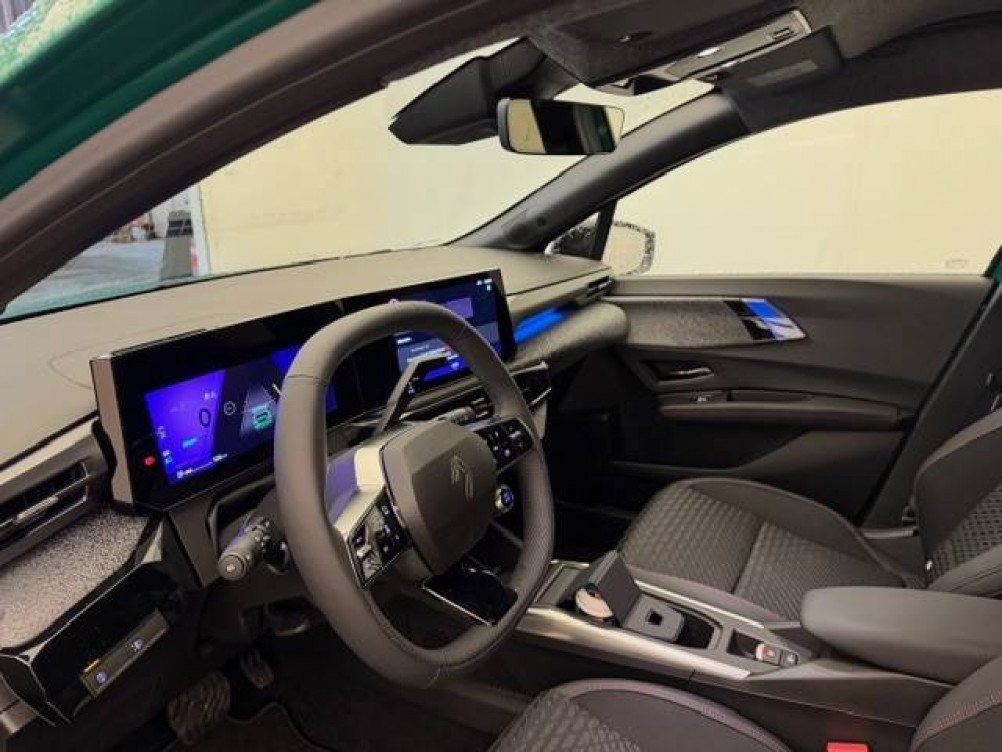 Acheter Renault Clio 6 Clio E-Tech full hybrid 160 ch Techno 5p neuf dans les concessions du Groupe Faurie