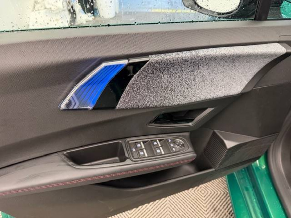 Acheter Renault Clio 6 Clio E-Tech full hybrid 160 ch Techno 5p neuf dans les concessions du Groupe Faurie