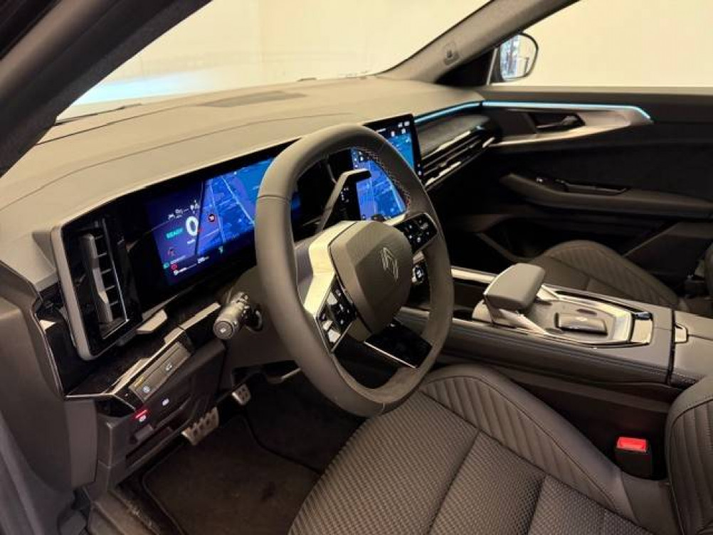 Acheter Renault Austral Austral full hybrid E-Tech 200 ch Esprit Alpine 5p neuf dans les concessions du Groupe Faurie