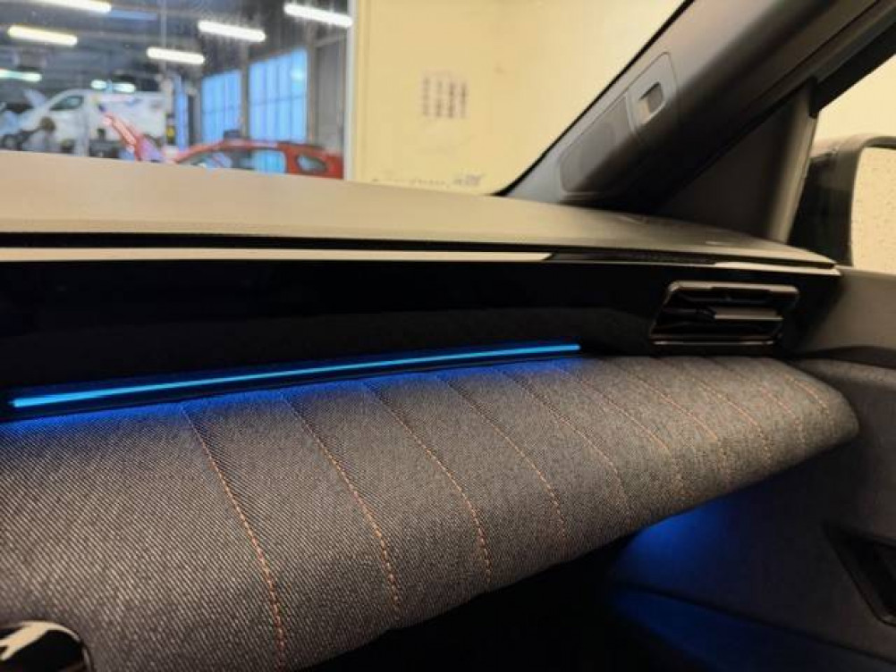 Acheter Renault Renault 4 Renault 4 E-Tech Electrique 150 ch autonomie confort Techno 5p neuf dans les concessions du Groupe Faurie