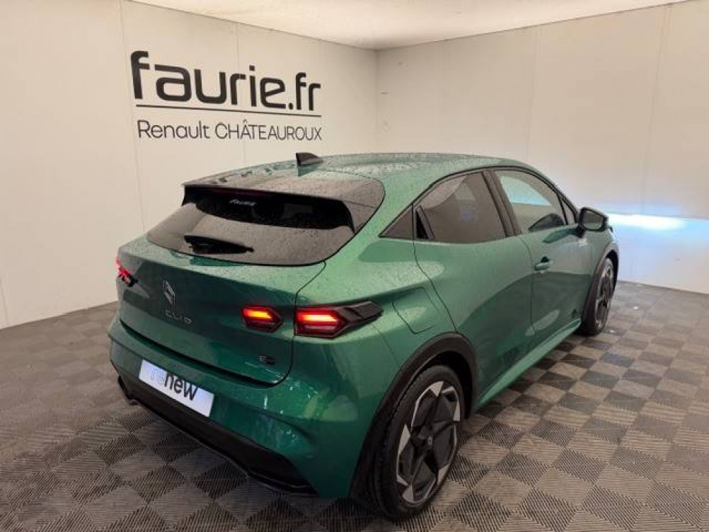 Acheter Renault Clio 6 Clio E-Tech full hybrid 160 ch Techno 5p neuf dans les concessions du Groupe Faurie