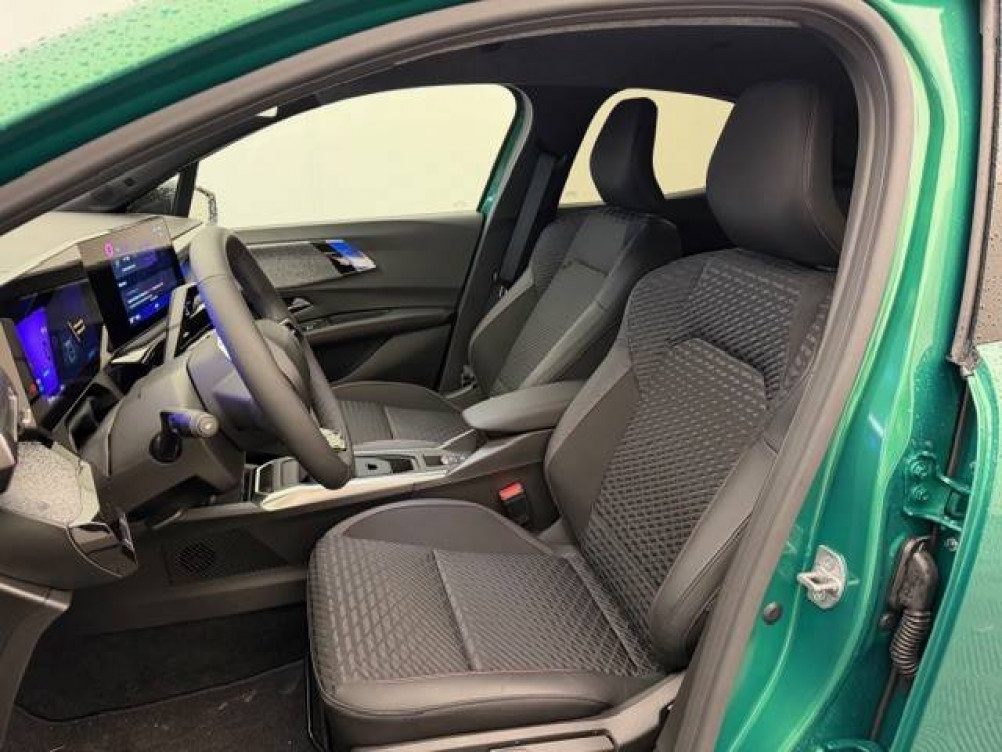 Acheter Renault Clio 6 Clio E-Tech full hybrid 160 ch Techno 5p neuf dans les concessions du Groupe Faurie