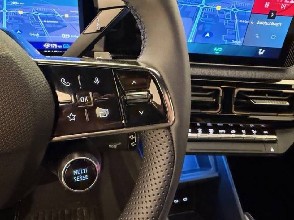 Acheter Renault Renault 4 Renault 4 E-Tech Electrique 150 ch autonomie confort Techno 5p neuf dans les concessions du Groupe Faurie