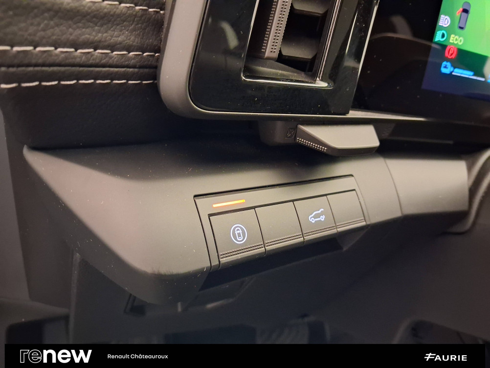 Acheter Renault Scenic 5 Scenic E-Tech electrique 220 ch grande autonomie Techno Iconic 5p occasion dans les concessions du Groupe Faurie