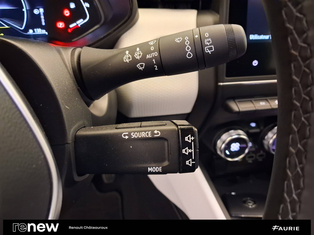 Acheter Renault Clio 5 Clio E-Tech full hybrid 145 Techno 5p occasion dans les concessions du Groupe Faurie