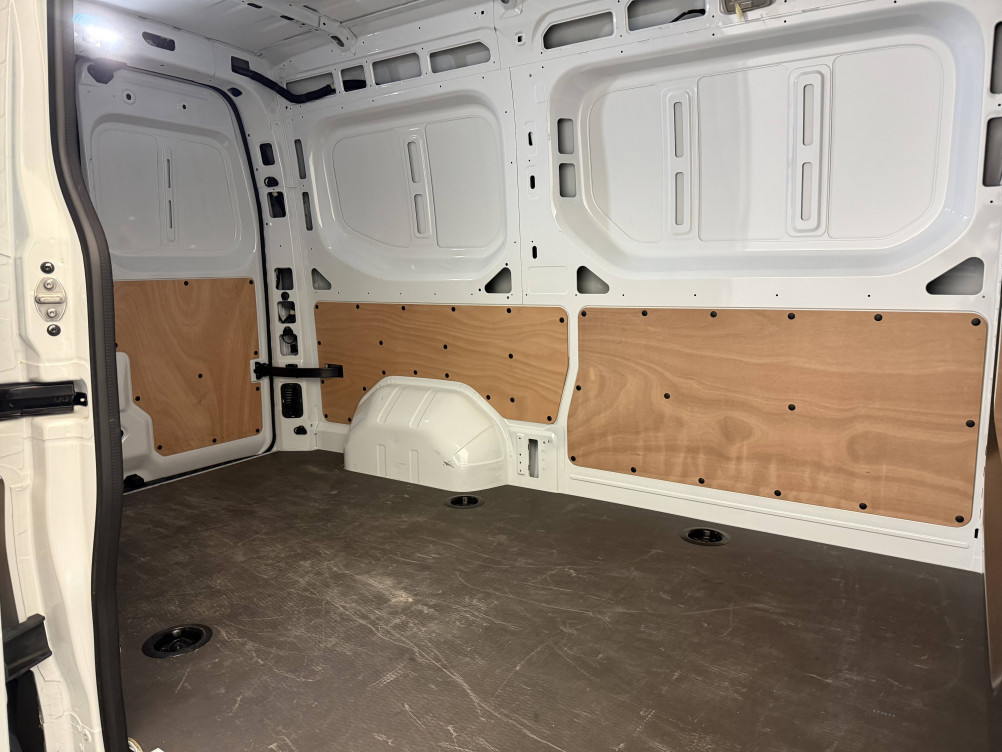 Acheter Renault Master Électrique MASTER ELECTRIQUE FG GRANDE AUTONOMIE L2H2 4T ADVANCE 4p neuf dans les concessions du Groupe Faurie