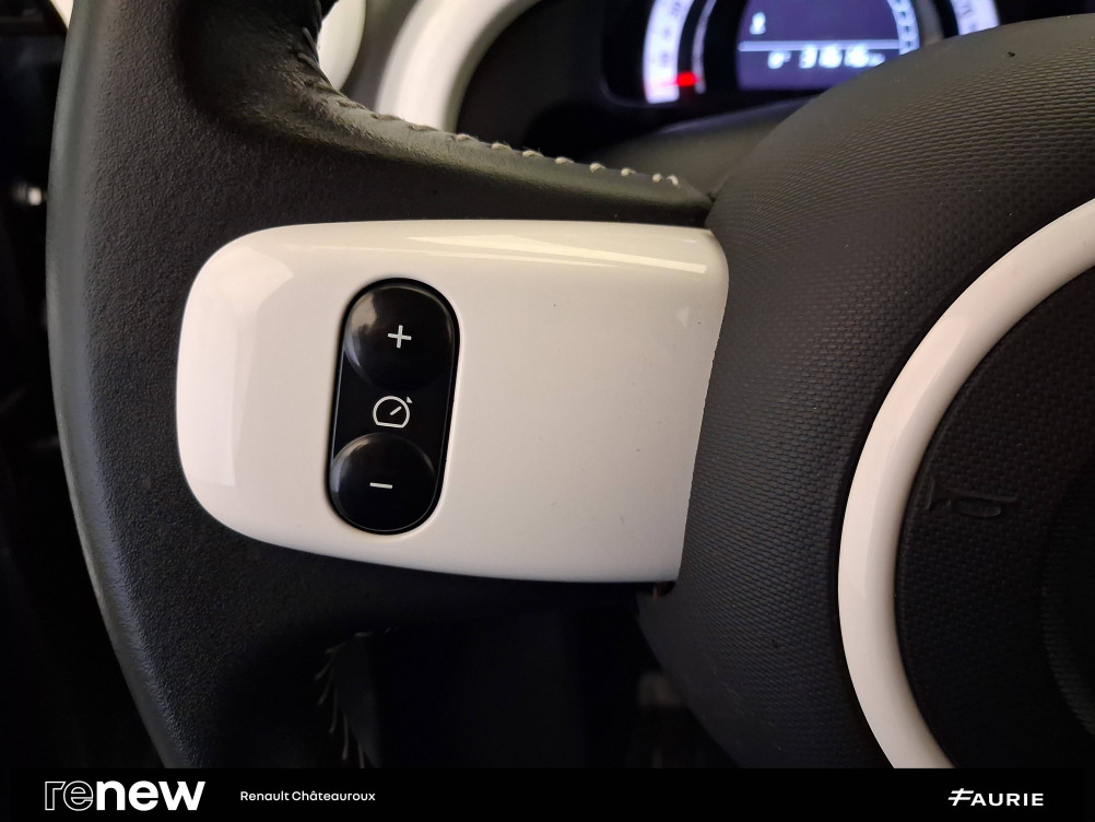 Acheter Renault Twingo 3 Twingo III 0.9 TCe 90 Energy E6C Intens 5p occasion dans les concessions du Groupe Faurie