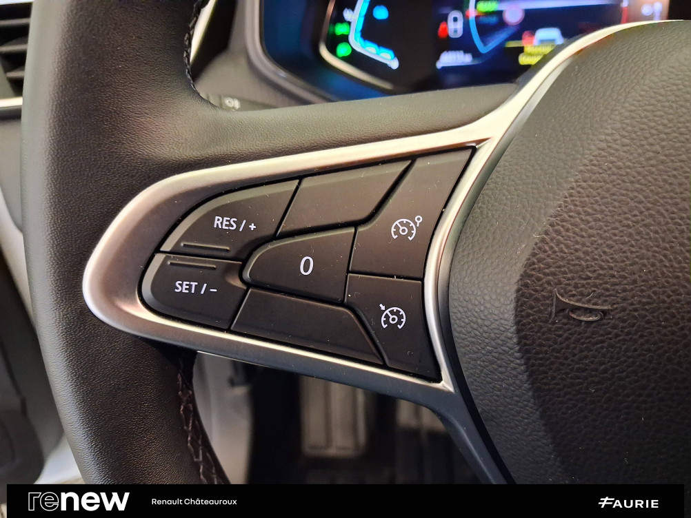 Acheter Renault Clio 5 Clio E-Tech 140 - 21N Business 5p occasion dans les concessions du Groupe Faurie