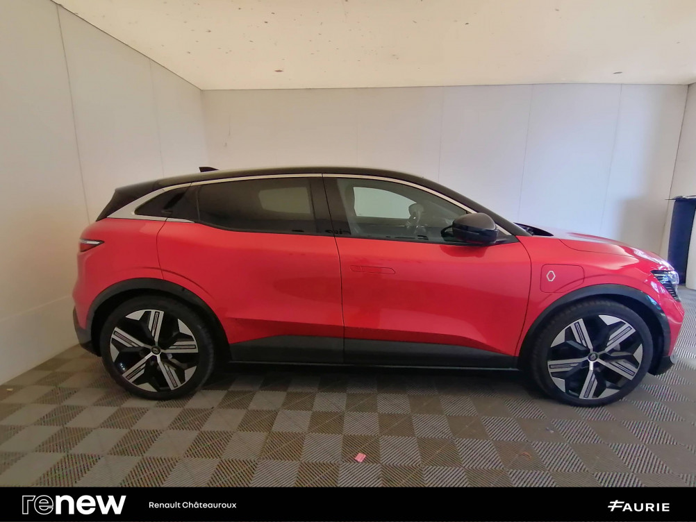 Acheter Renault Megane E-Tech Megane E-Tech EV60 220 ch super charge Iconic 5p occasion dans les concessions du Groupe Faurie