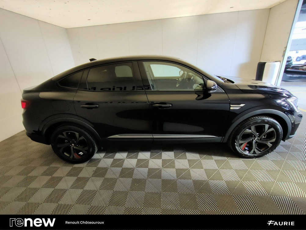 Acheter Renault Arkana Arkana E-Tech hybride 145 R.S. Line Fast Track 5p occasion dans les concessions du Groupe Faurie