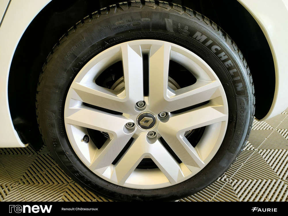 Acheter Renault Clio 5 Clio E-Tech 140 - 21N Business 5p occasion dans les concessions du Groupe Faurie