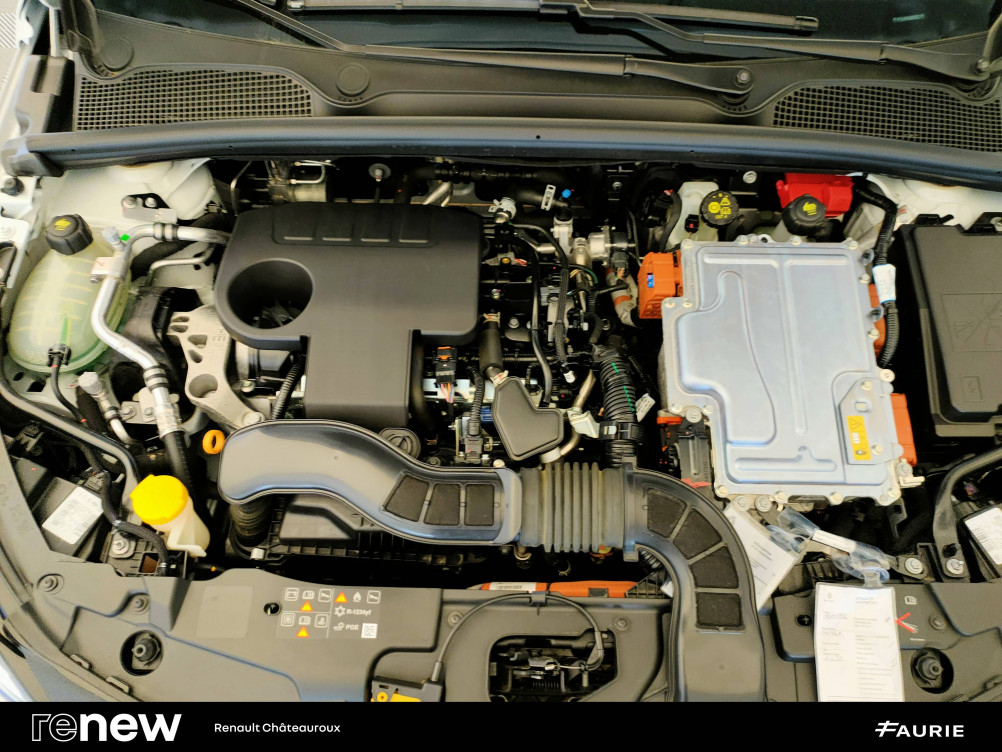 Acheter Renault Clio 5 Clio E-Tech 140 - 21N Business 5p occasion dans les concessions du Groupe Faurie