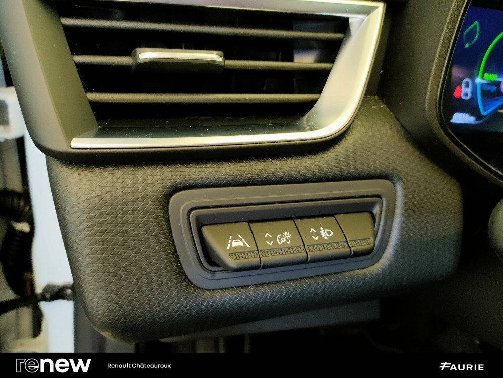 Acheter Renault Clio 5 Clio E-Tech 140 - 21N Business 5p occasion dans les concessions du Groupe Faurie