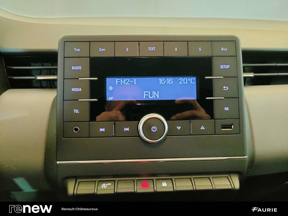 Acheter Renault Clio 5 Clio SCe 65 Authentic 5p occasion dans les concessions du Groupe Faurie