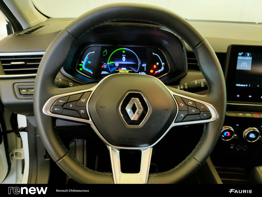 Acheter Renault Clio 5 Clio E-Tech 140 - 21N Business 5p occasion dans les concessions du Groupe Faurie