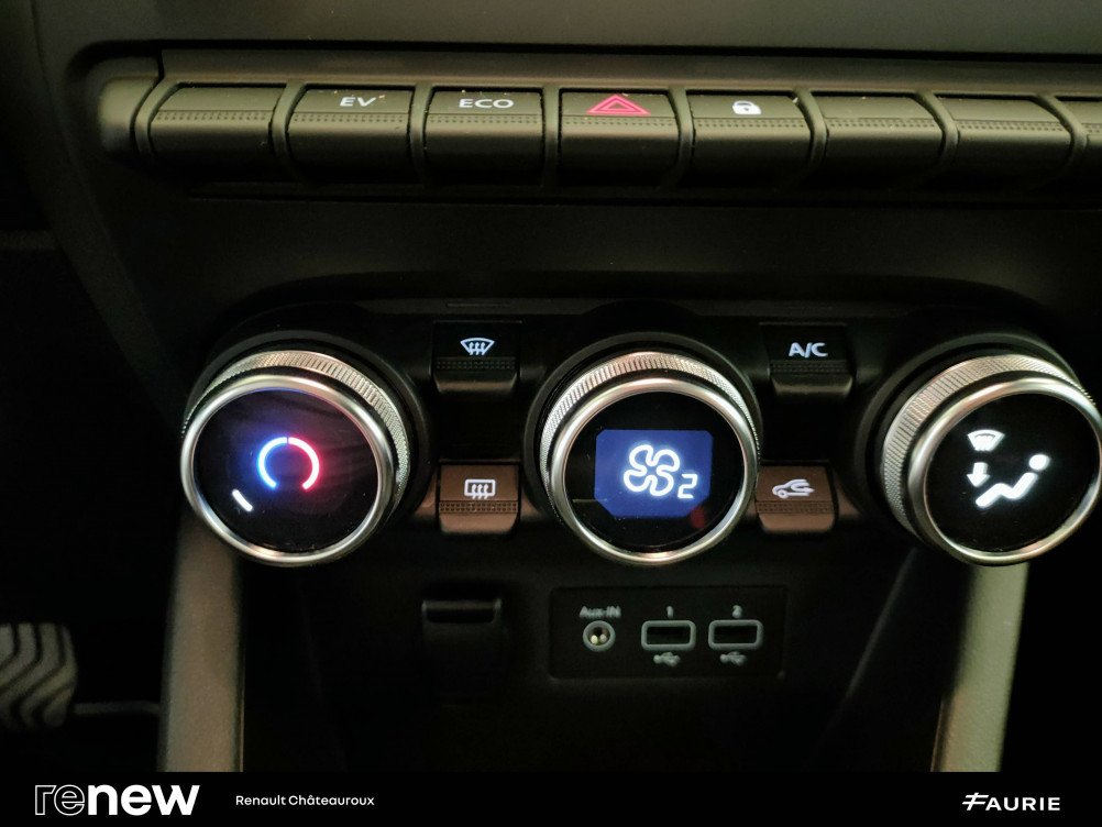 Acheter Renault Clio 5 Clio E-Tech 140 - 21N Business 5p occasion dans les concessions du Groupe Faurie